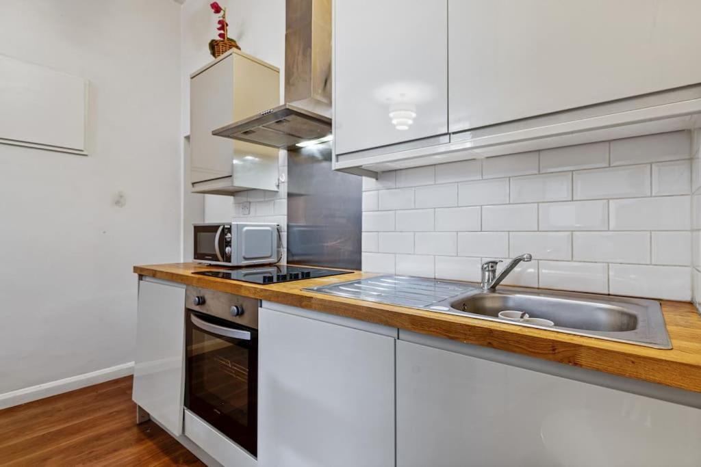 Two Bedroom With Patio Close To Hyde Park Ed4 Londra Esterno foto